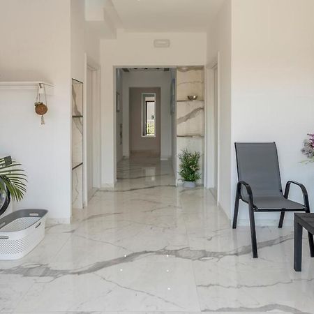Royal Silver Apartment โวดีเซ ภายนอก รูปภาพ