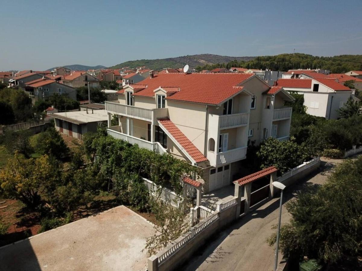 Royal Silver Apartment โวดีเซ ภายนอก รูปภาพ